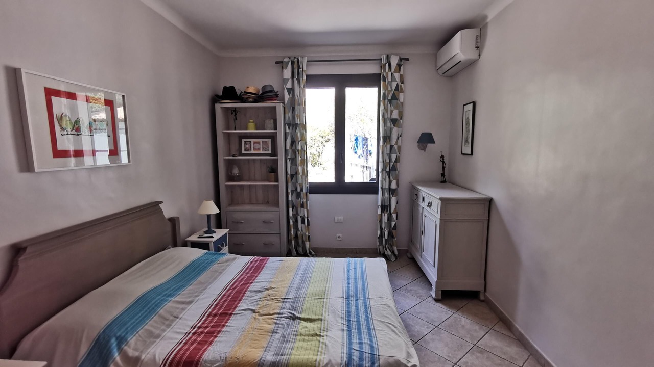 Photo of Bedroom in Caveirac