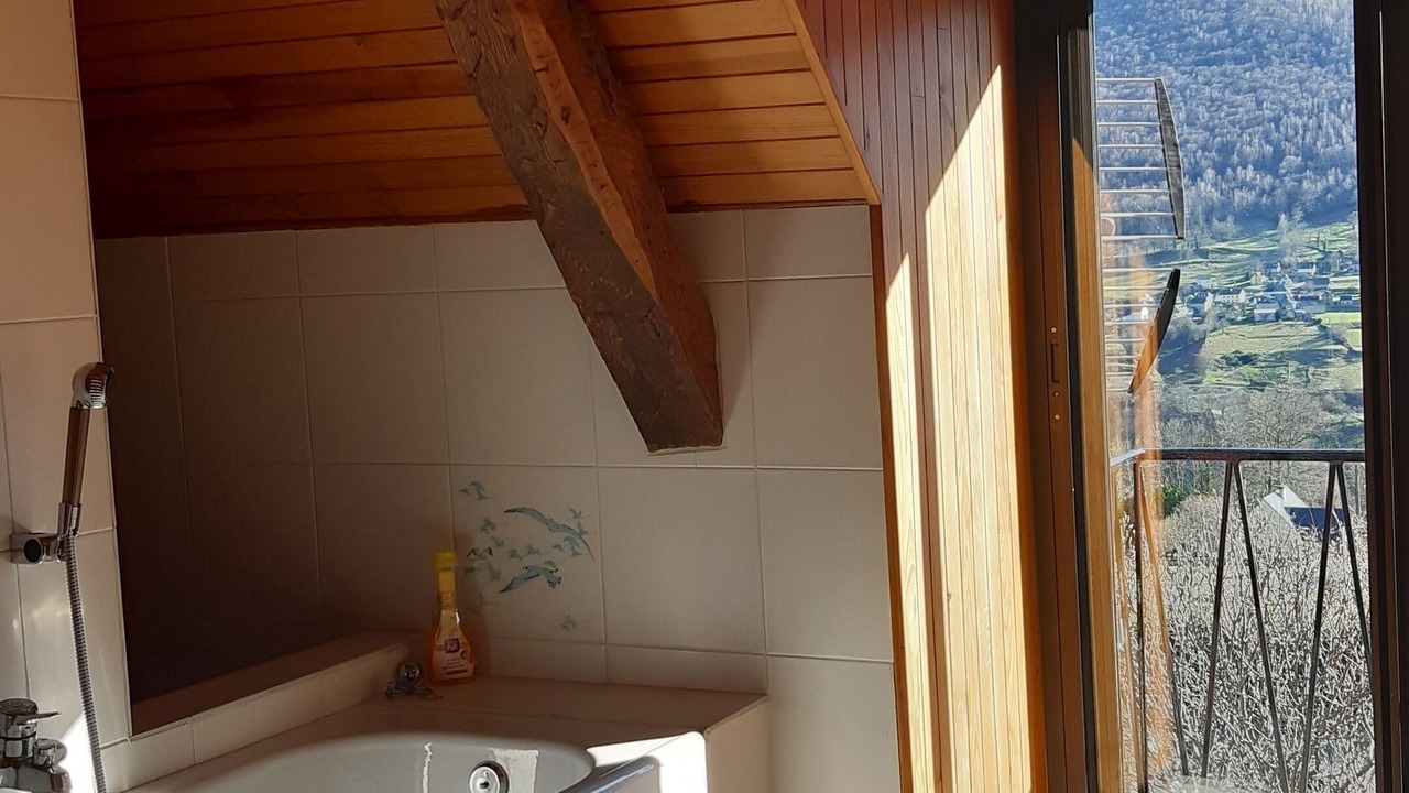 Photo of Bathroom in Arcizans-Dessus
