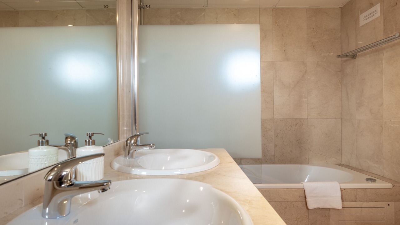 Photo of Bathroom in Casares
