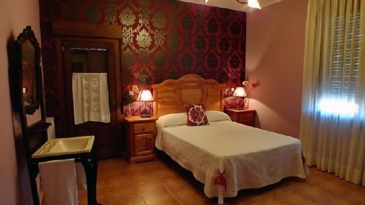 Photo of Bedroom in San Miguel de Bernuy