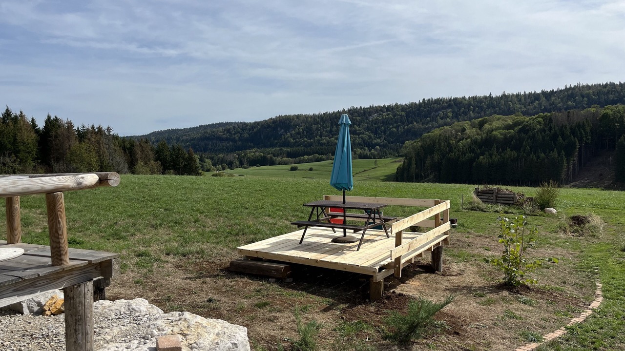 Photo of Outdoor in Etival