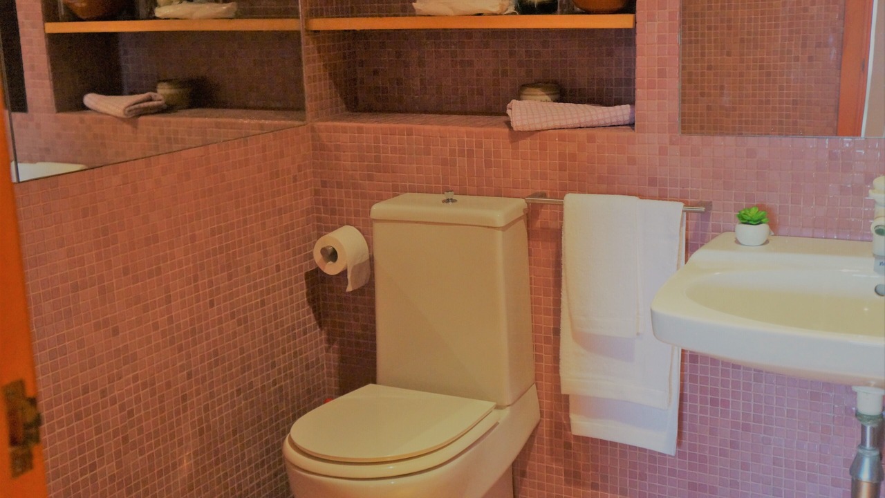 Photo of Bathroom in Poio