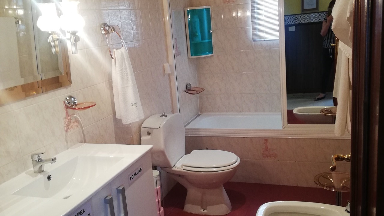 Photo of Bathroom in Cuellar