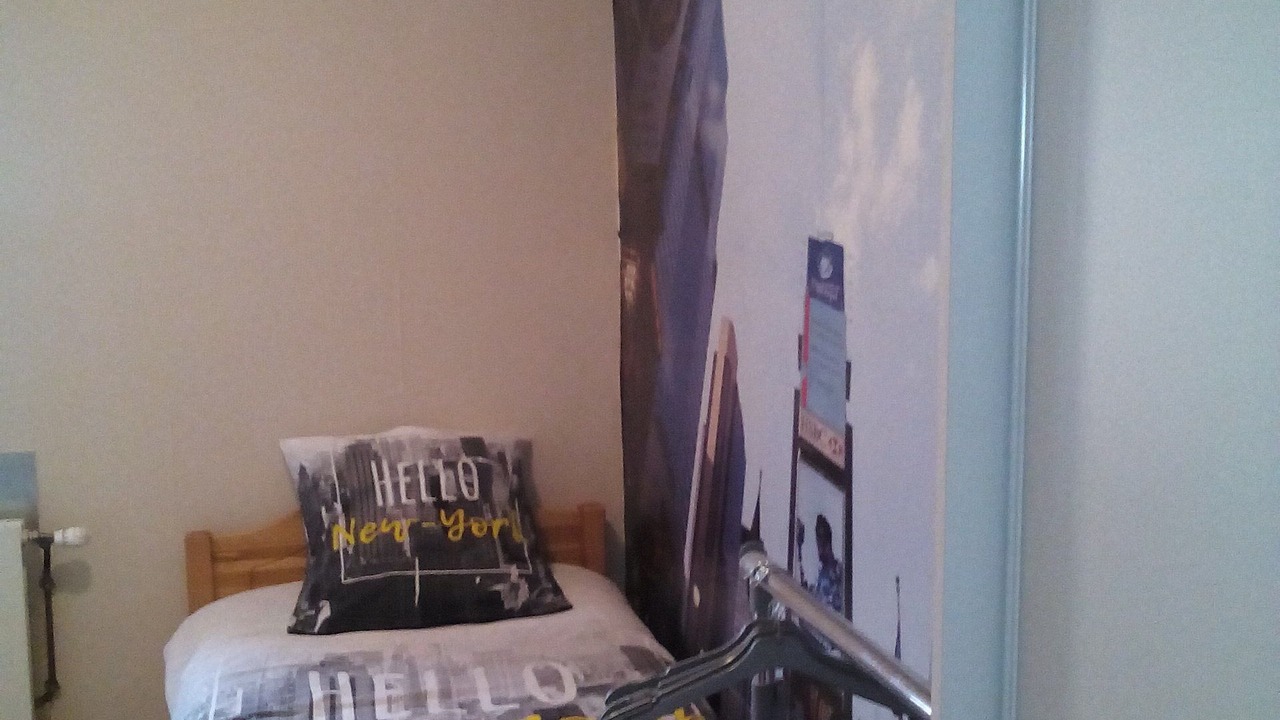 Photo of Bedroom in Lens