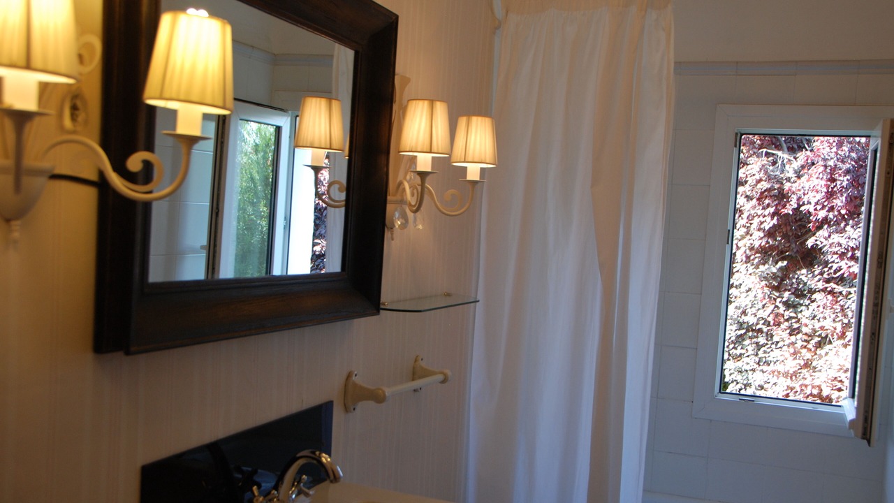 Photo of Bathroom in El Poal