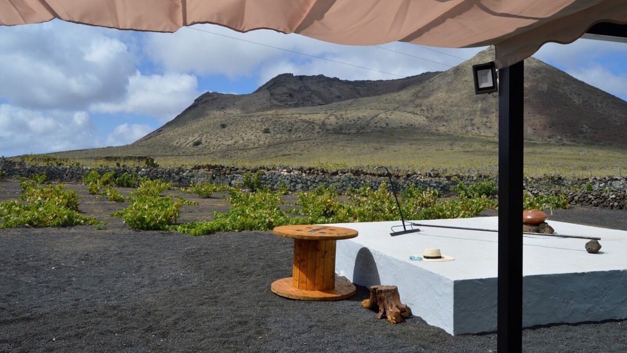 Photo of Outdoor in Ye