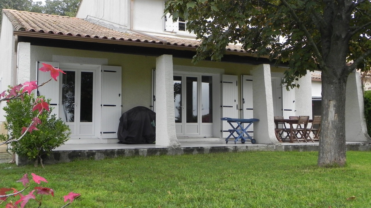 Photo of Patio Balcony in Cabrieres