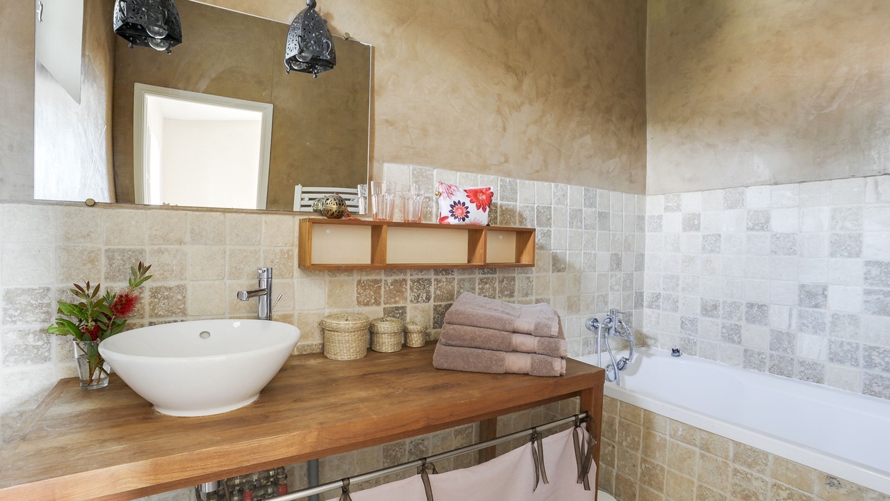 Photo of Bathroom in Eygalieres