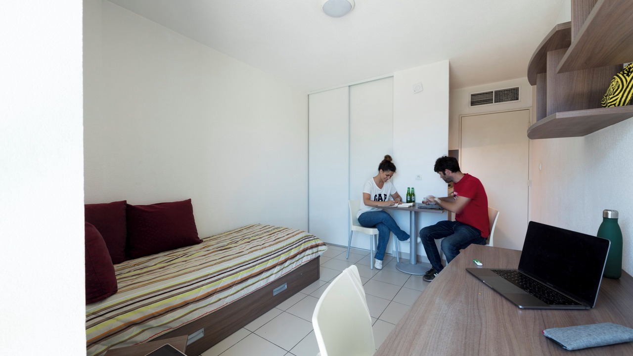 Photo of Bedroom in Le Mourillon