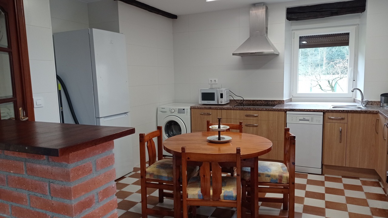 Photo of Kitchen in Barcena de Cicero