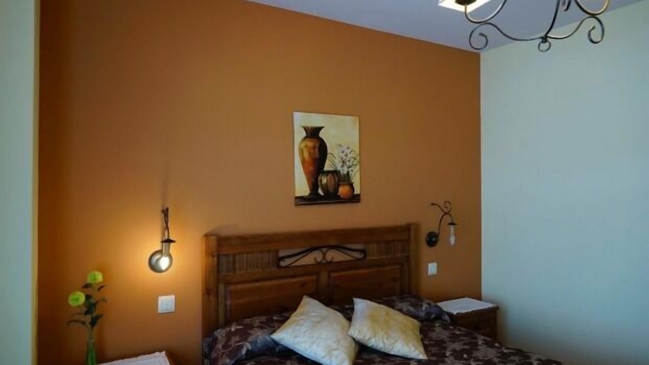 Photo of Bedroom in Abades