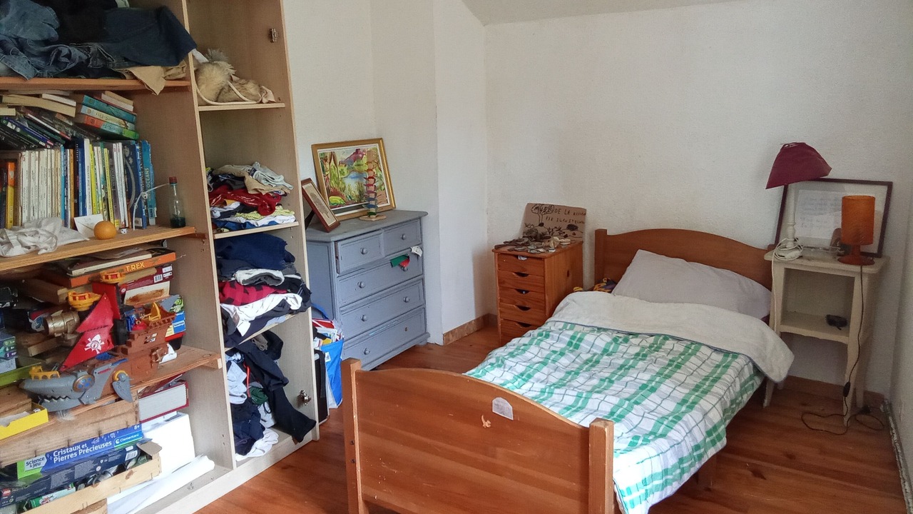 Photo of Bedroom in Sabarat