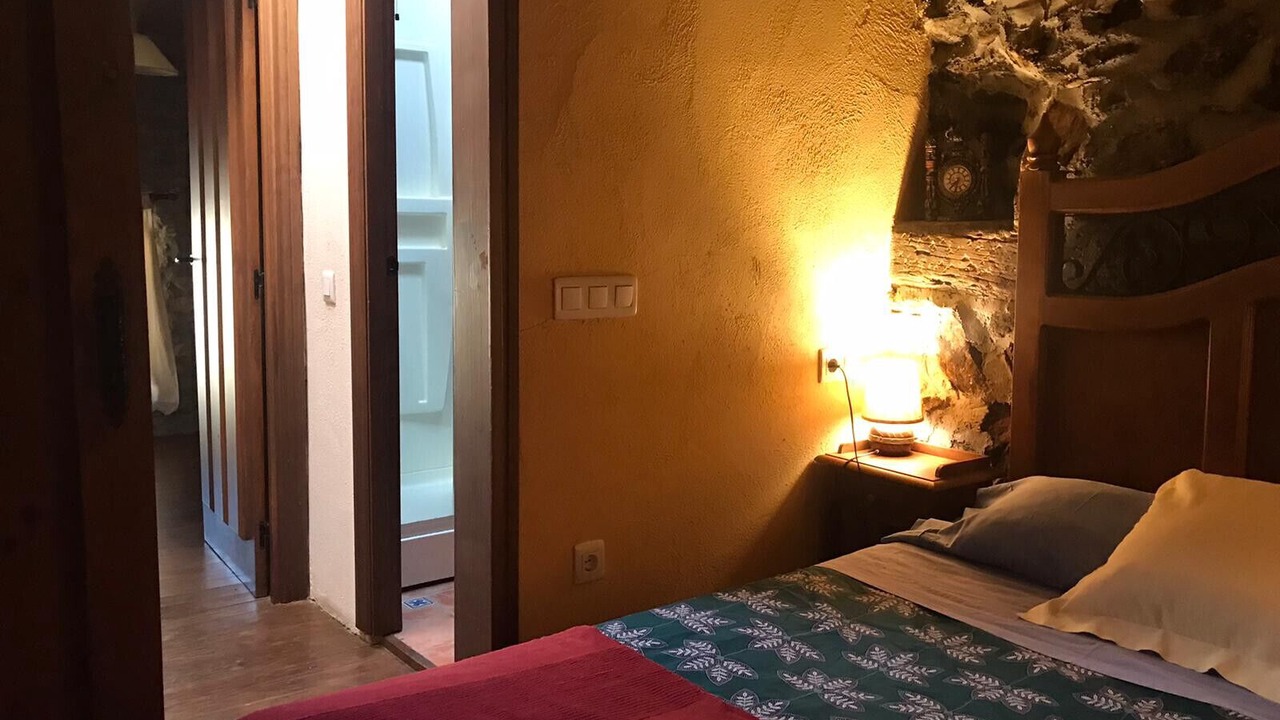 Photo of Bedroom in Navalguijo