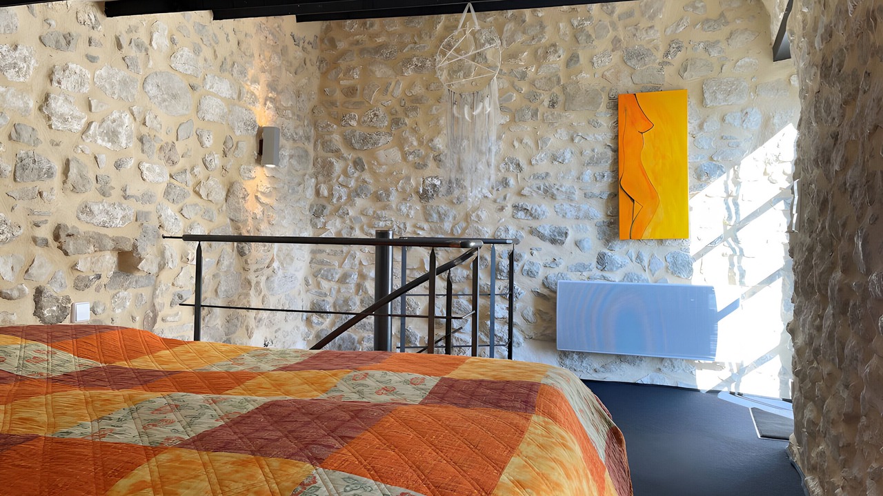 Photo of Bedroom in Verfeuil