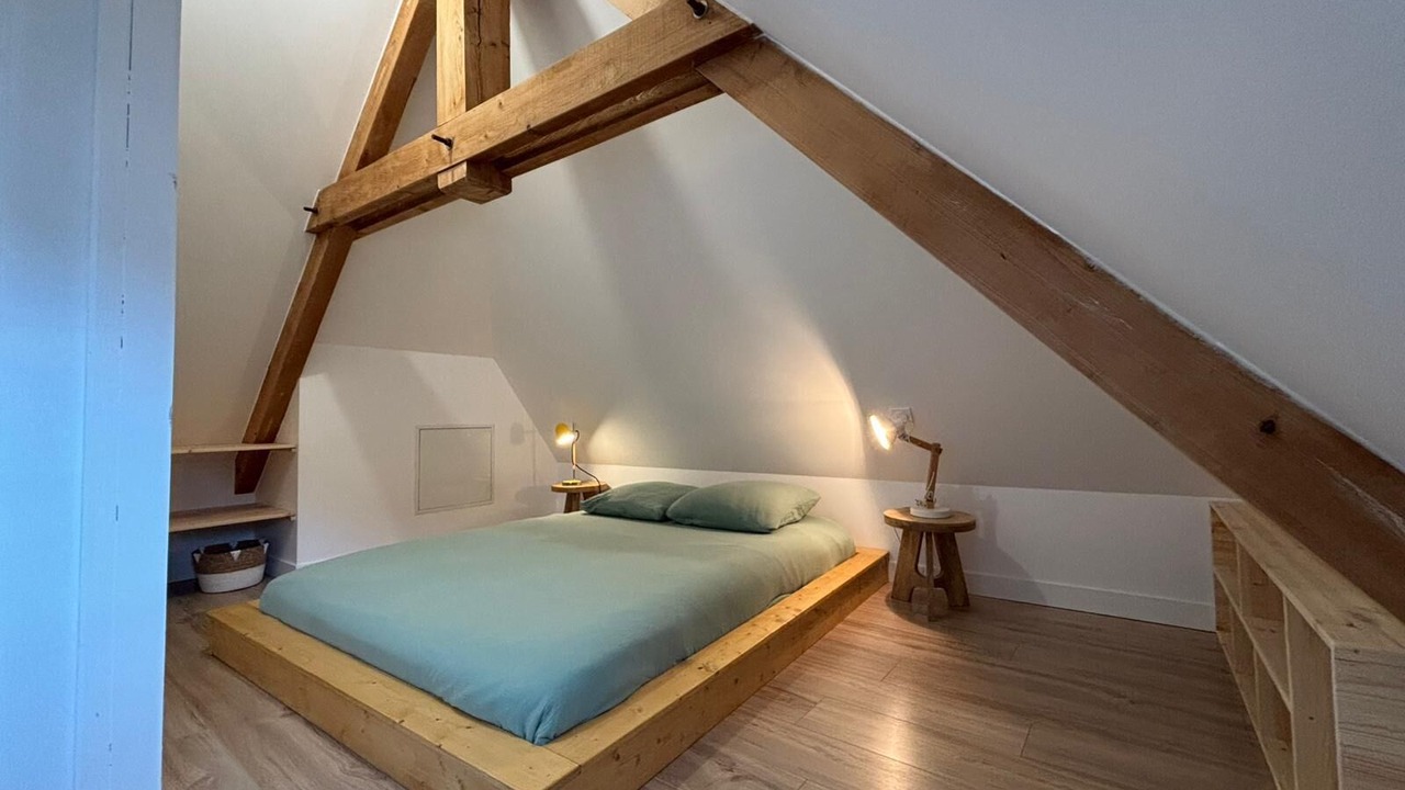 Photo of Bedroom in Campan