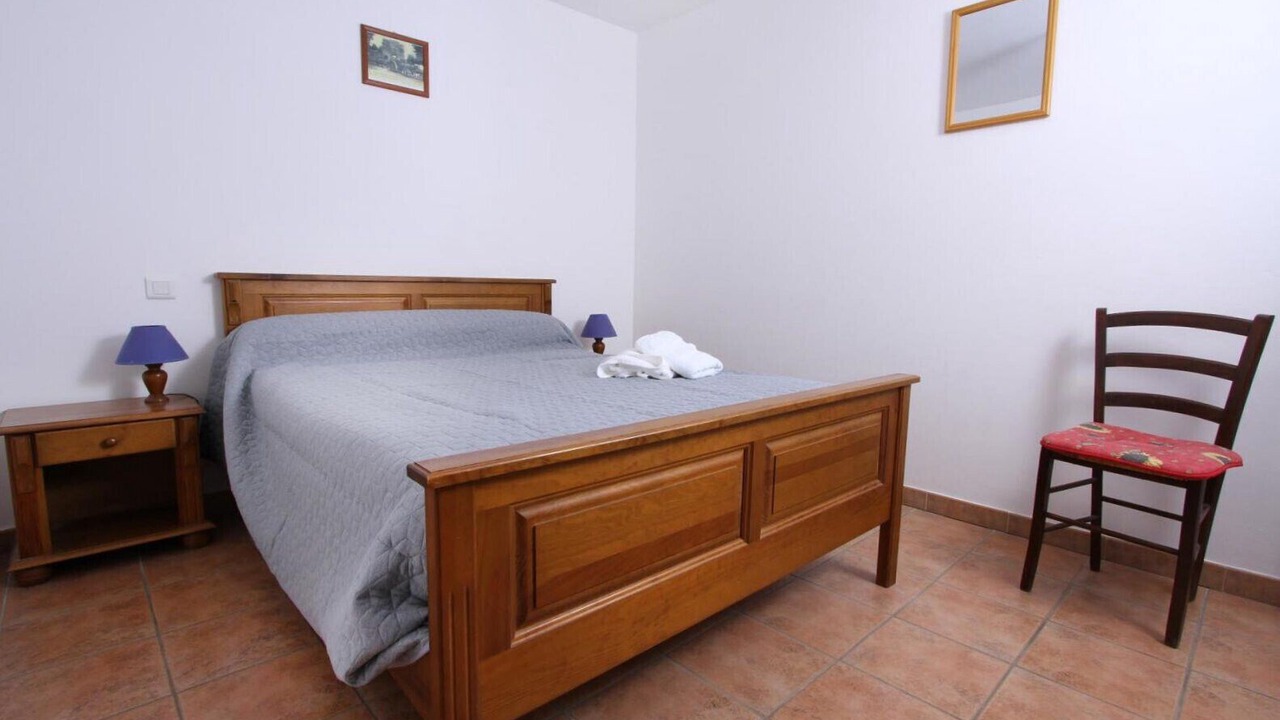 Photo of Bedroom in La Garde-Adhemar
