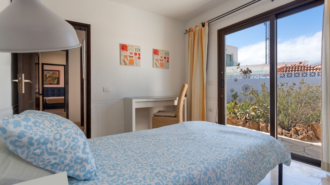 Photo of Bedroom in Arico