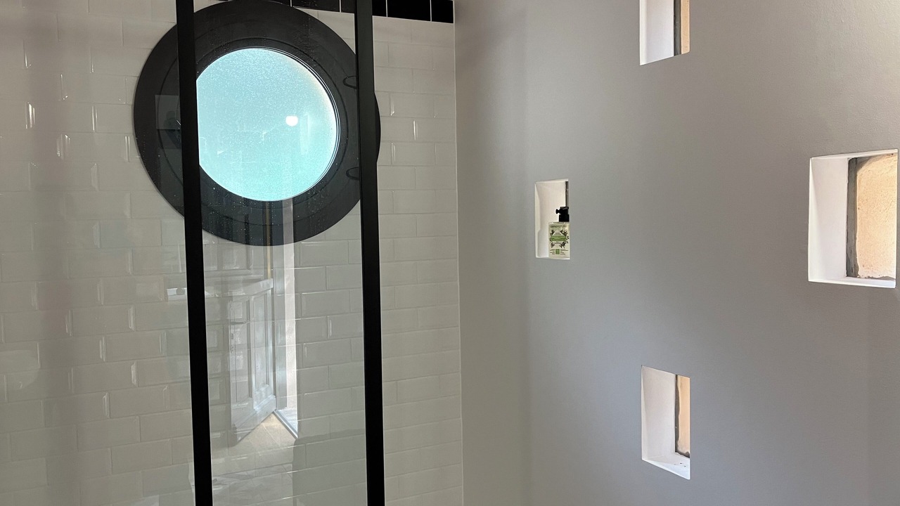 Photo of Bathroom in Caremeau