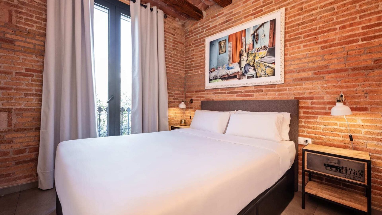 Photo of Bedroom in El Poble-sec