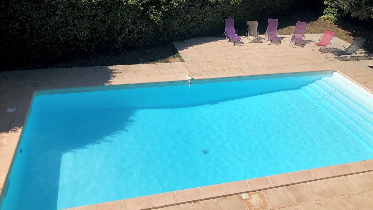 Photo of Outdoor in Collias