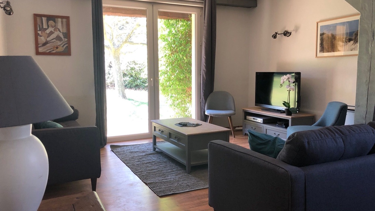 Photo of Livingroom in Collias