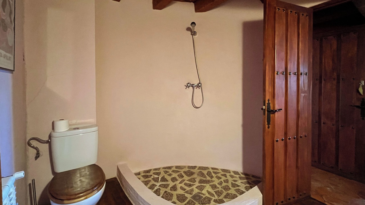 Photo of Bathroom in Chillaron del Rey