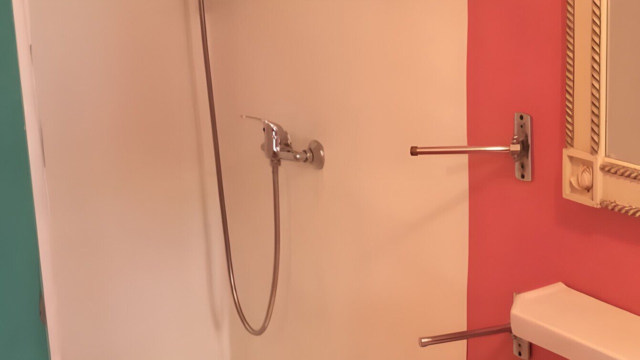 Photo of Bathroom in La Salvetat-sur-Agout