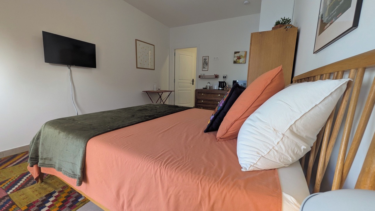Photo of Bedroom in Teyran