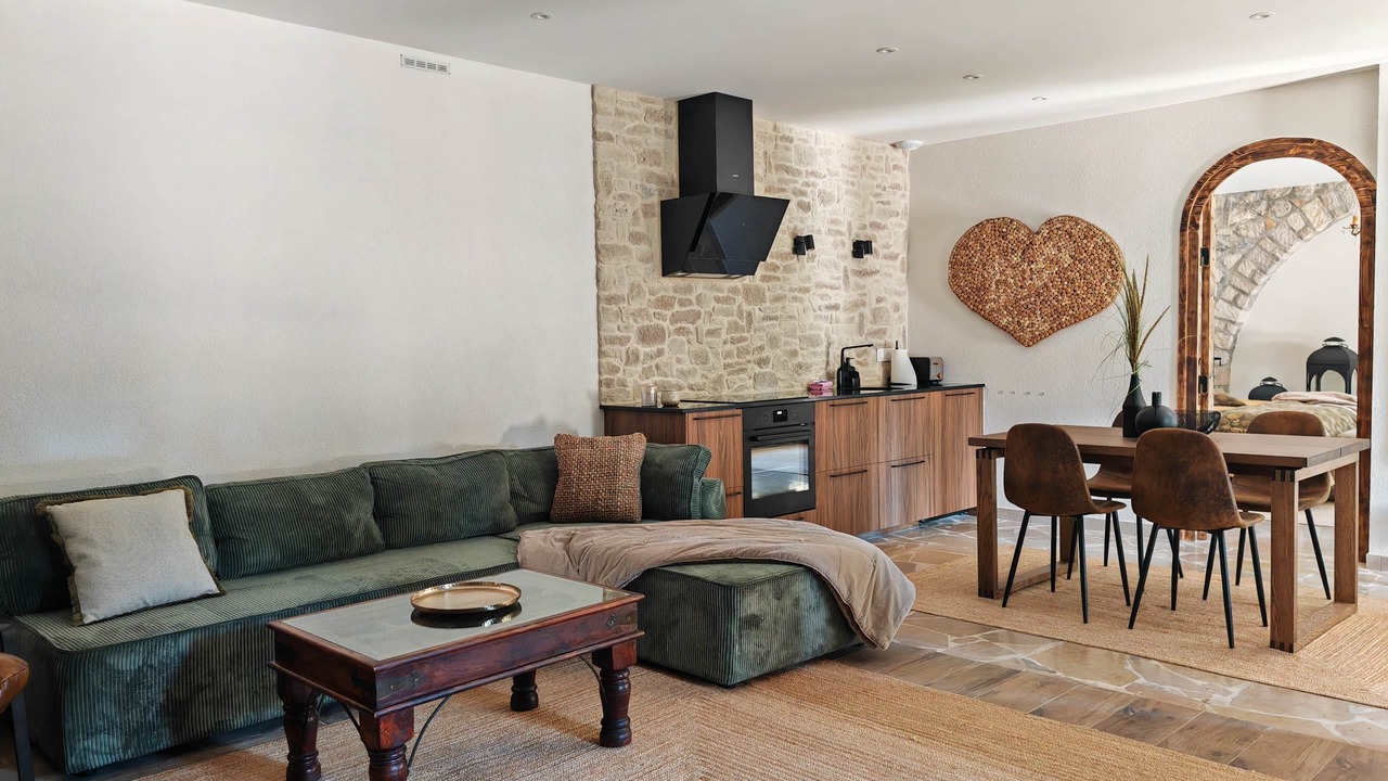 Photo of Livingroom in Gex