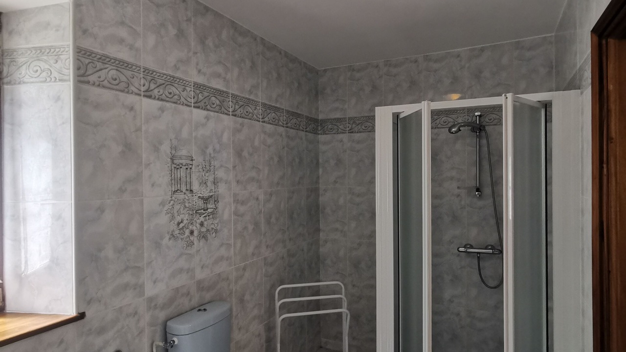 Photo of Bathroom in Rouffignac-Saint-Cernin-de-Reilhac