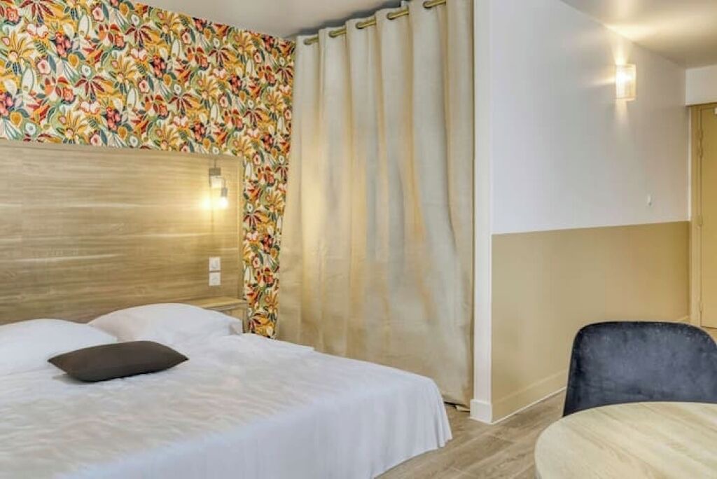 Photo of Bedroom in Annemasse
