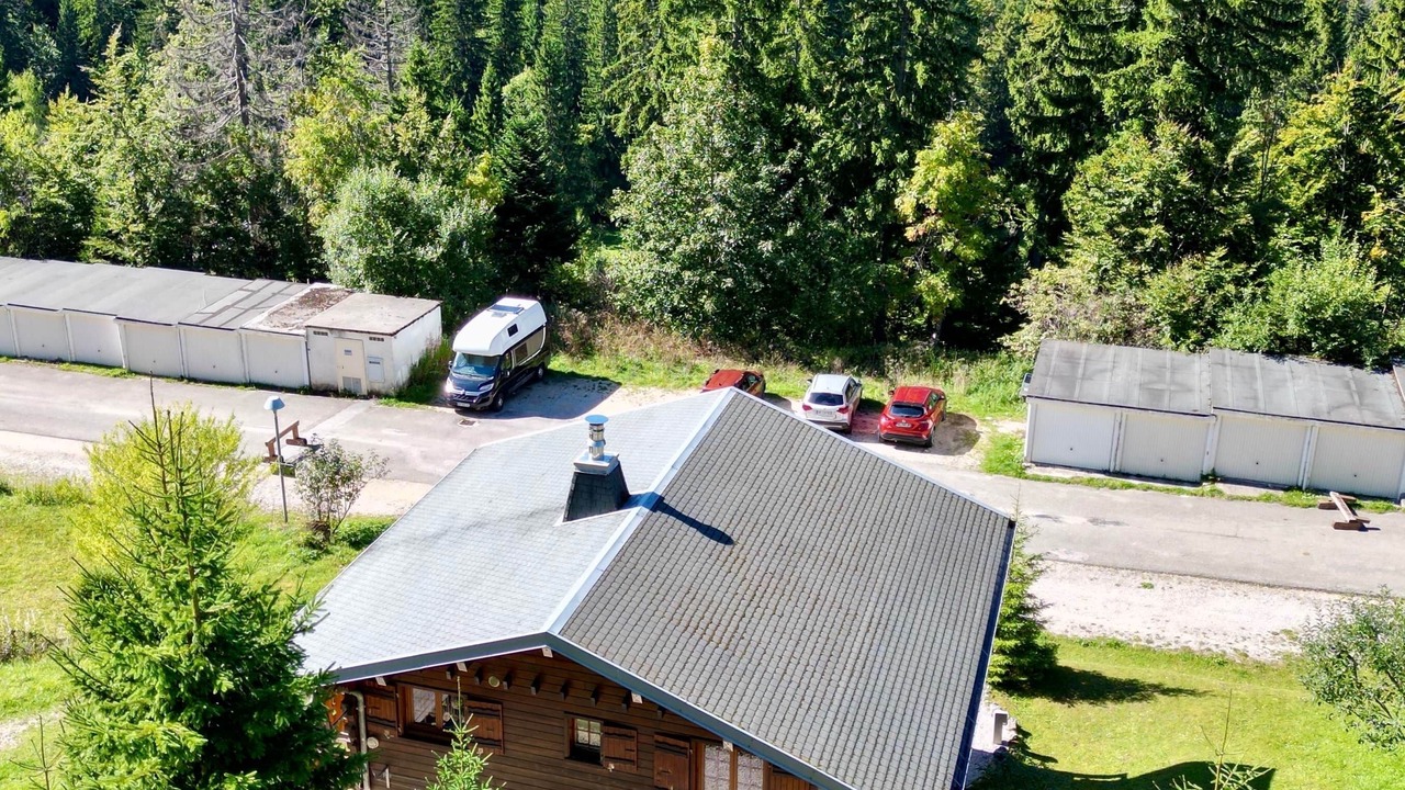 Photo of Outdoor in Premanon
