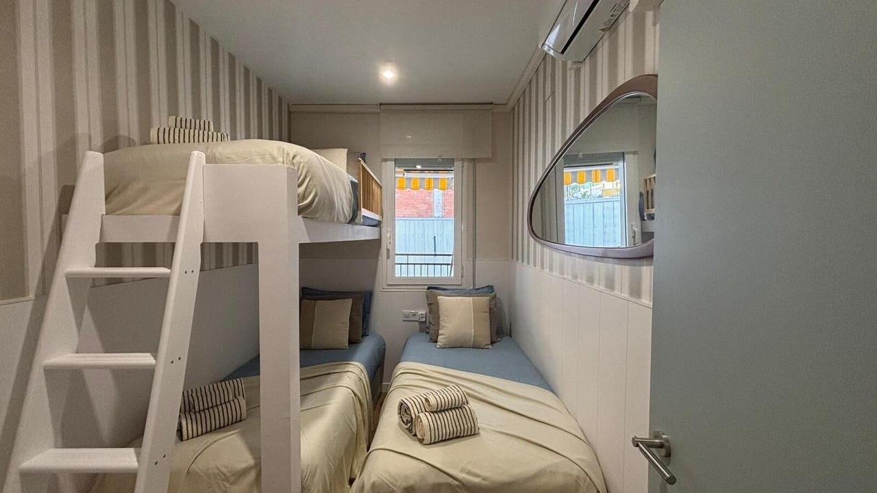 Photo of Bedroom in El Poble-sec