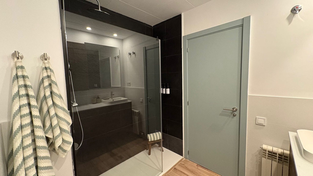 Photo of Bathroom in El Poble-sec