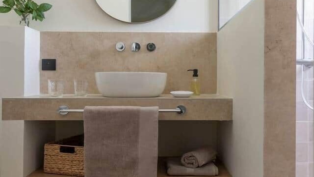 Photo of Bathroom in Saint-Etienne-du-Gres