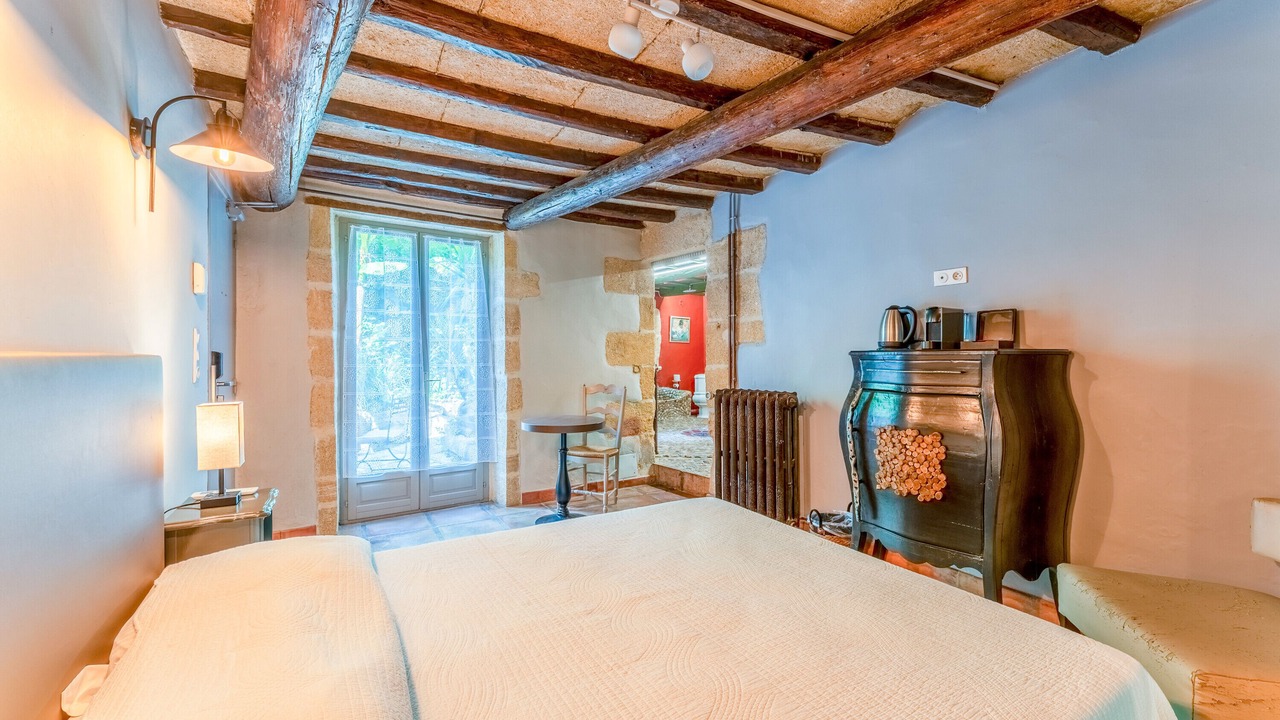 Photo of Bedroom in Collias