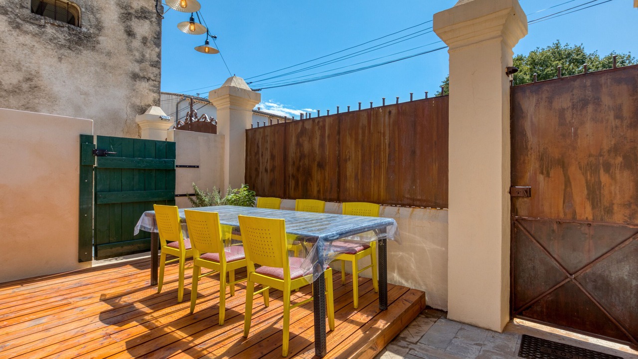 Photo of Outdoor in Aspiran