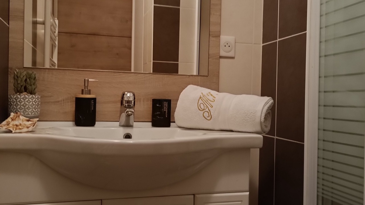 Photo of Bathroom in Cadereau