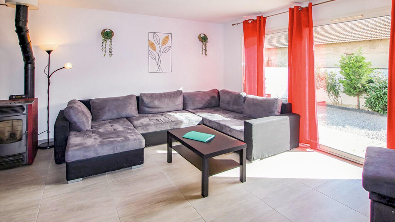 Photo of Bedroom in Morieres-les-Avignon