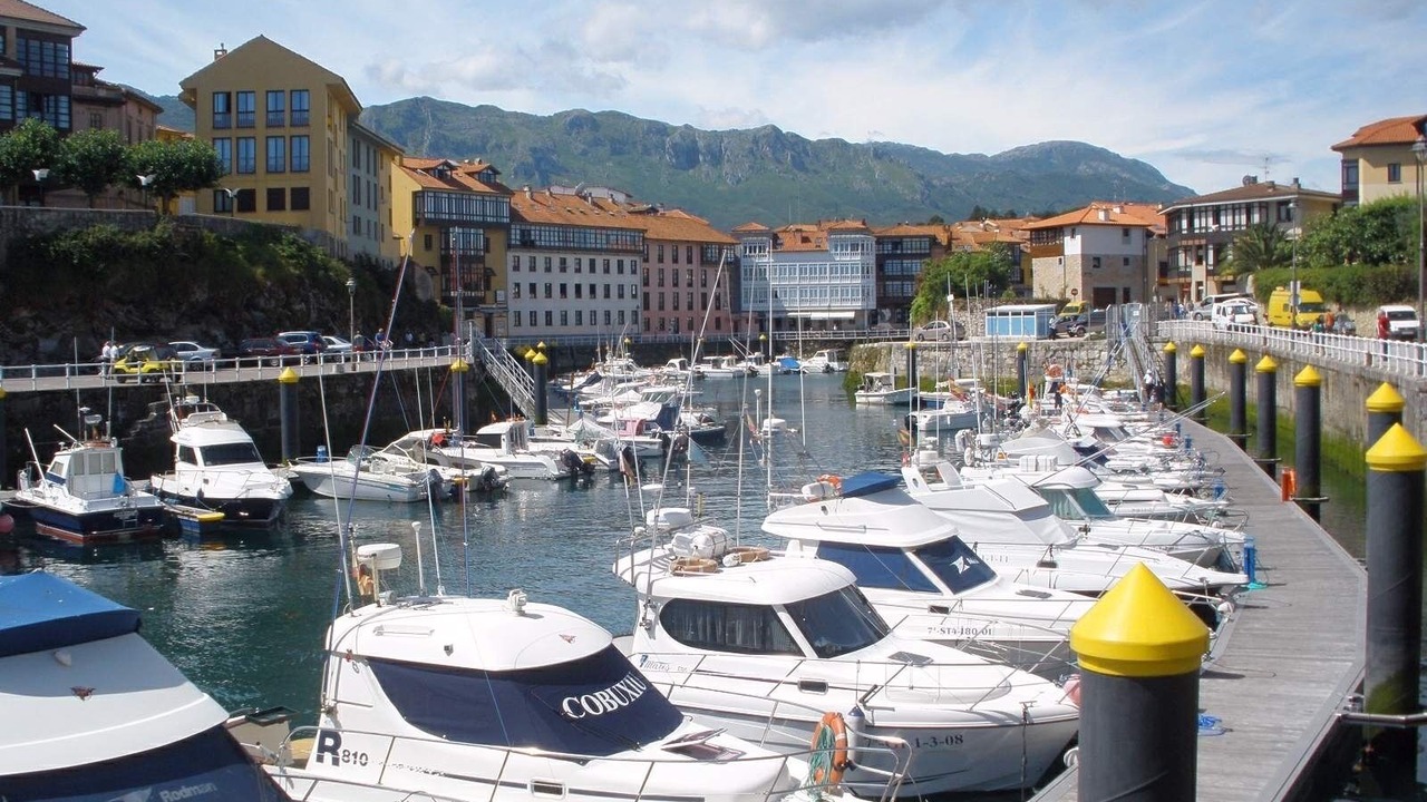Photo of Others in Llanes