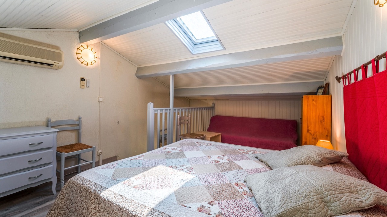 Photo of Bedroom in Eygalieres