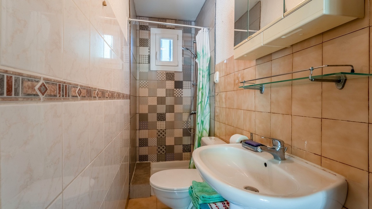 Photo of Bathroom in Eygalieres