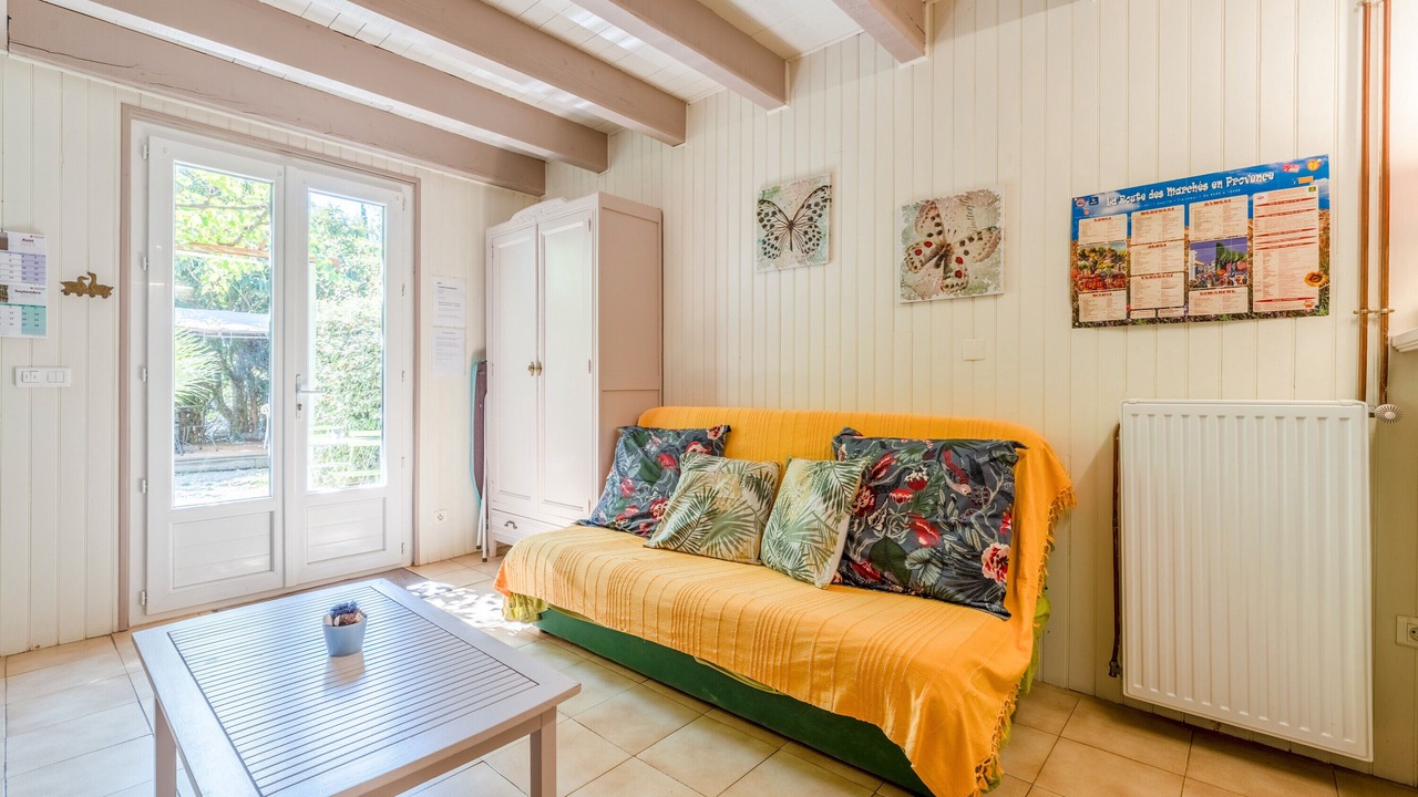 Photo of Livingroom in Eygalieres