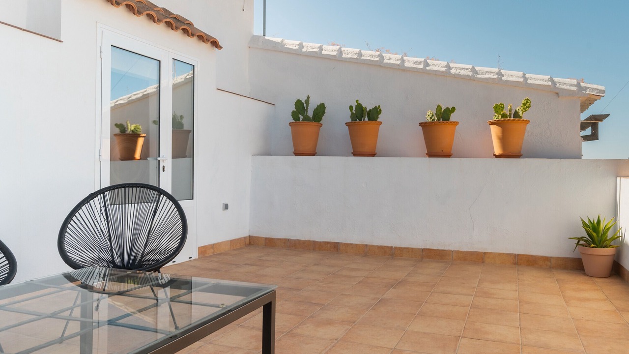Photo of Patio Balcony in Guadalcanal