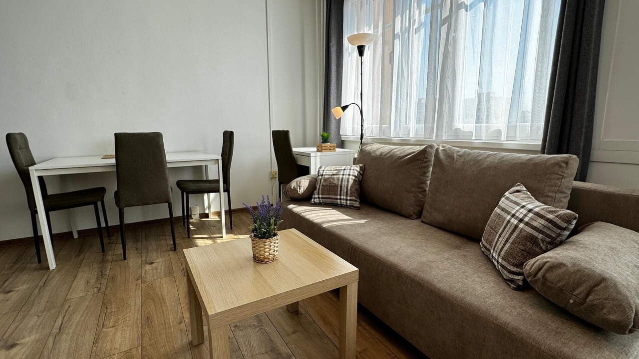 Photo of Livingroom in Repy