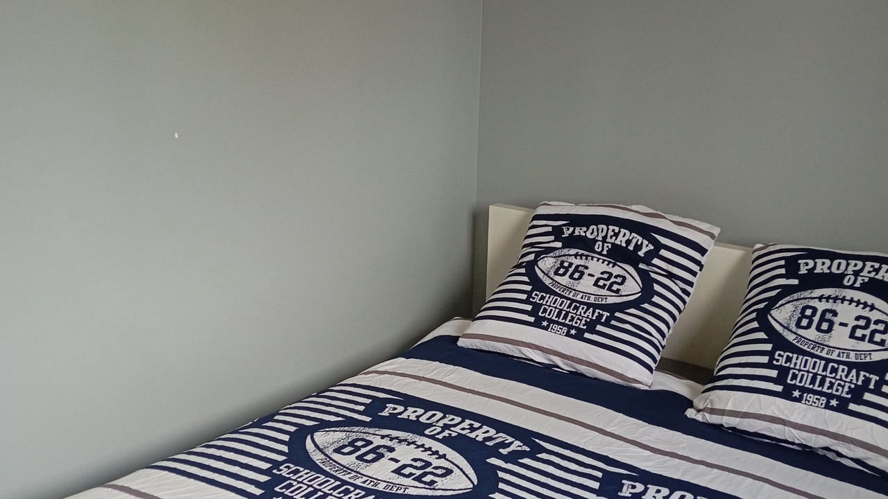Photo of Bedroom in Jons