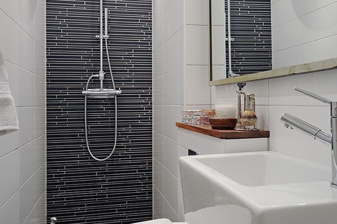Photo of Bathroom in Embajadores