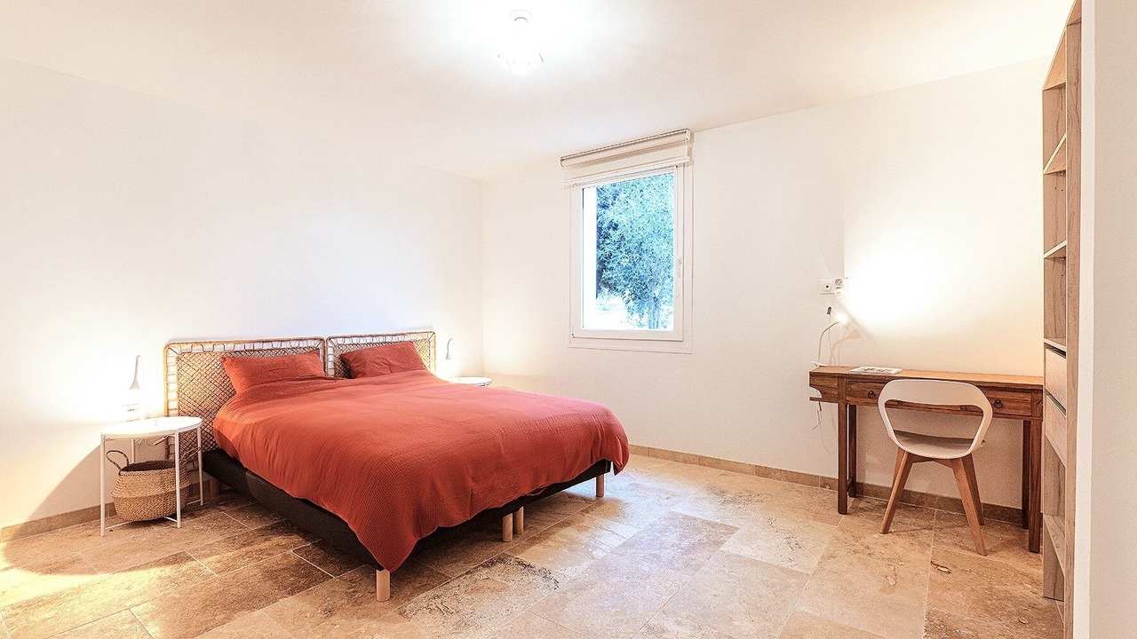 Photo of Bedroom in Pelissanne