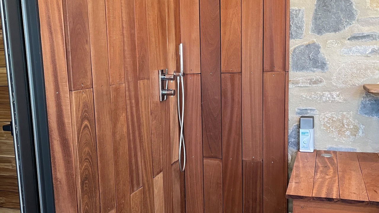 Photo of Bathroom in Garons