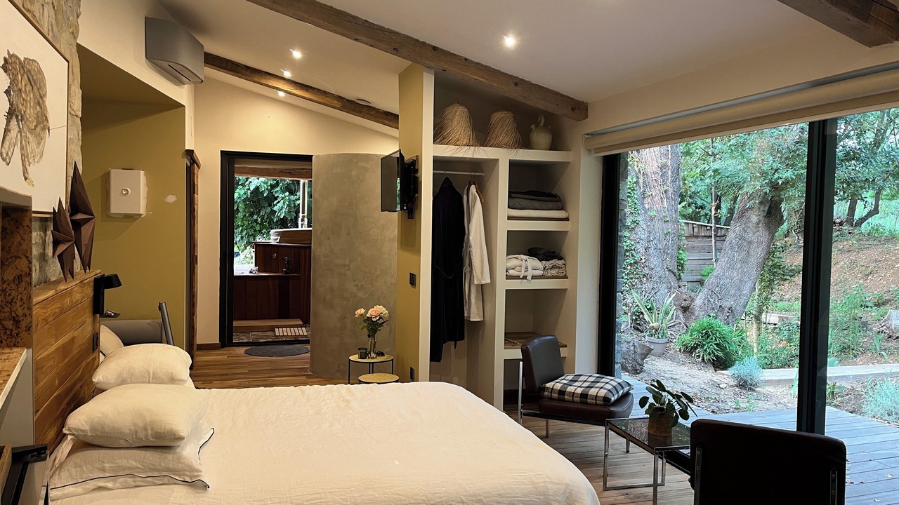 Photo of Bedroom in Garons